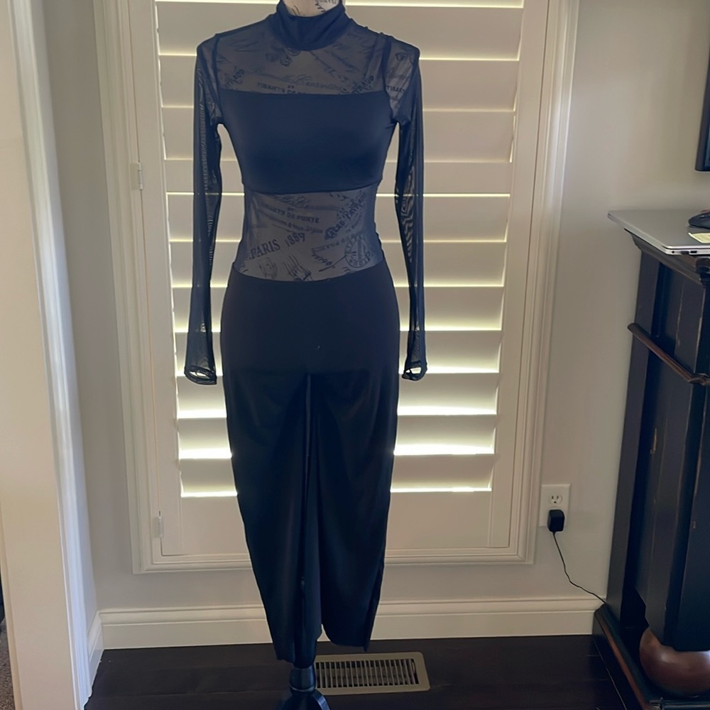 Balero 1 piece black costume
#005